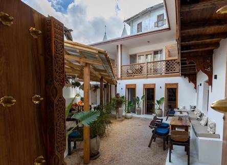 Отель Sharazad Wonders Boutique Hotel