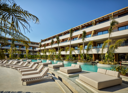 Отель XO Cape Arnna Resort