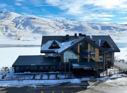 Отель Radisson Blu Hotel, Mount Erciyes Lake Side