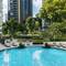 Отель Conrad Singapore Orchard