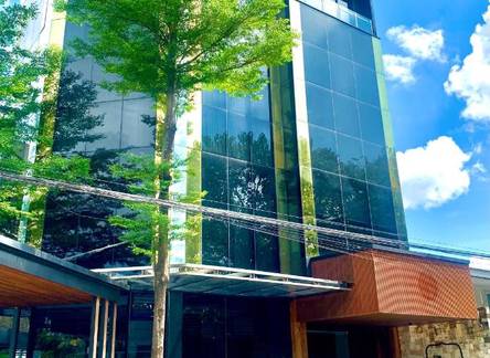 Отель The Henry Hotel Roost Bacolod