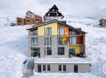 Отель Dandelion Hotel Gudauri