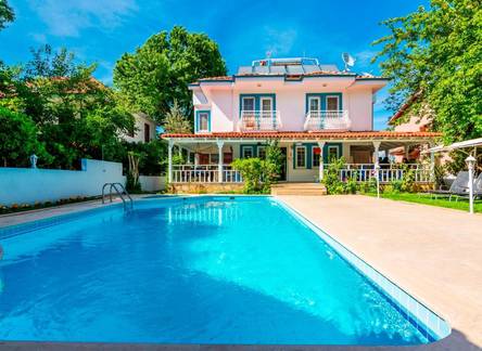 Отель Calypso Cozy Suites
