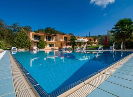 Отель Rivendell Apartments