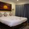 Отель Chique Shanti Resort