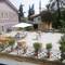 Отель Fiore Garden Suites