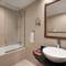 Отель Ramada by Wyndham Dubai Deira