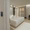 Отель Kahlua Sea View Suites