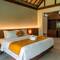 Отель AlamKulKul Boutique Resort