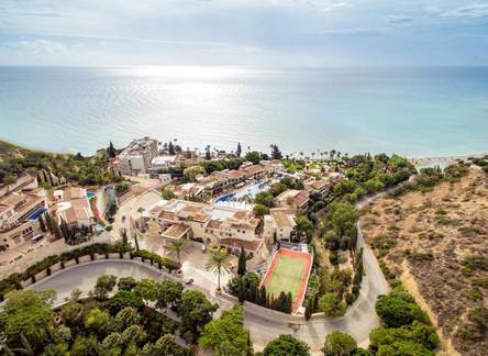 Отель Columbia Beach Resort