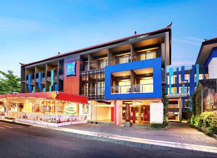 Отель Primera Hotel Seminyak