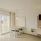 Отель Apartamentos La Santa Maria