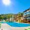 Отель Tropical Deluxe Hotel