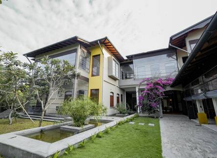 Отель Adaar Boutique Hotel