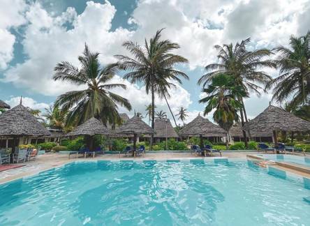 Отель Mambo Beach Villas