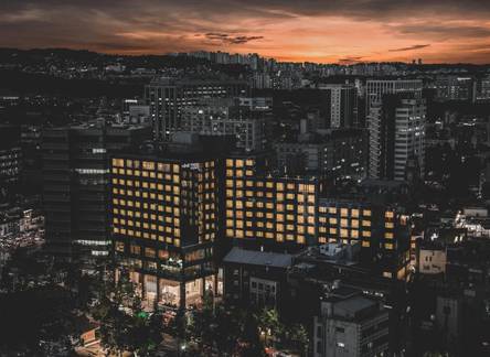 Отель Nine Tree Premier Hotel Insadong