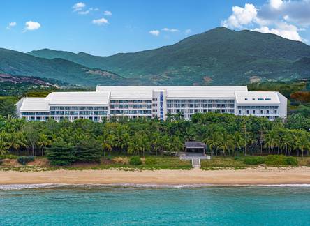 Отель Novotel Resort Sanya Bay Yatai