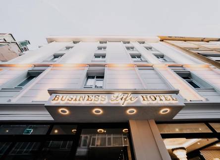 Отель Business Life Hotel & SPA Bakirkoy