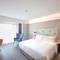 Отель Mercure Harbin West Railway Station
