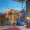 Отель Komana Hotel Binbirdirek