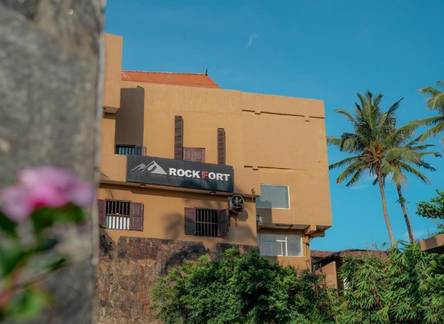Отель Rock Fort Beach Resort & Spa