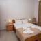 Отель Lowell Hotel
