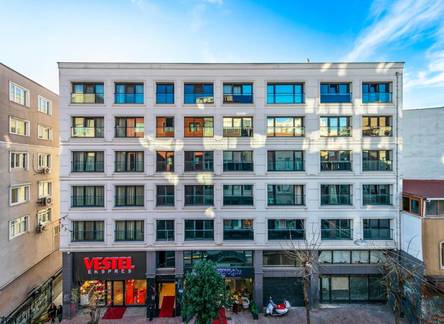 Отель Roys Hotel & Suites
