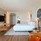 Отель Qlusive Hotel