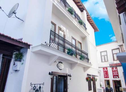 Отель Rodina Suites Hotel