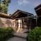 Отель The Spa Resorts Detox & Wellness Retreats