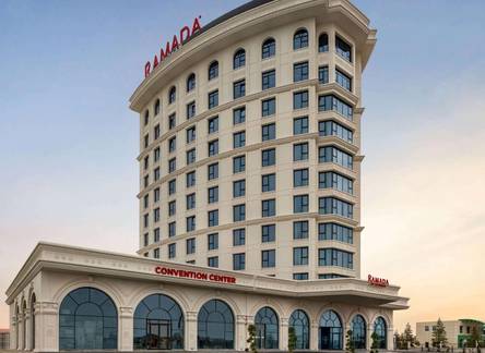 Отель Ramada by Wyndham Karapinar