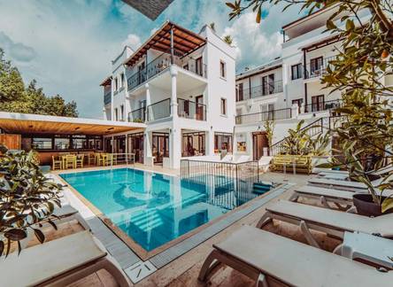 Отель The Lume Boutique Hotel & Restaurant & Spa