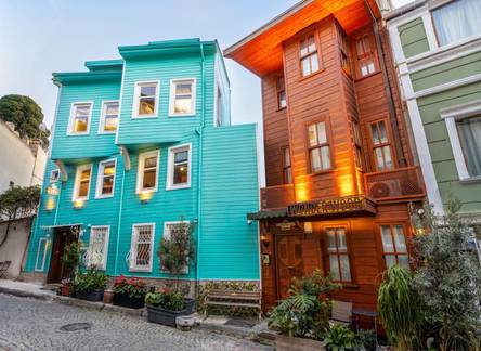 Отель Wonder Wood Hotel