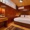 Отель Wonder Wood Hotel