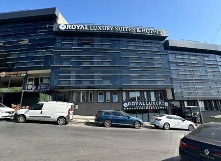 Отель Royal Luxury Hotels Suites