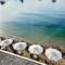 Отель Surfer Caravan Gastro Pub & Suites