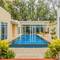 Отель Andaman Pool Villas