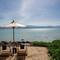 Отель Kerem Luxury Beachfront Villas