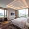 Отель Grande Centre Point Prestige