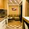 Отель North Avenue Loft Apartments