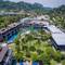 Отель Holiday Ao Nang Beach Resort, Krabi
