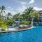 Отель Holiday Ao Nang Beach Resort, Krabi