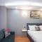 Отель Taxim Sunpera Suites