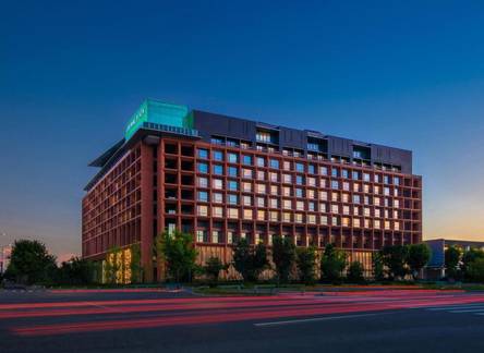 Отель Crowne Plaza Beijing Tongzhou