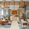 Отель Four Points by Sheraton Nha Trang