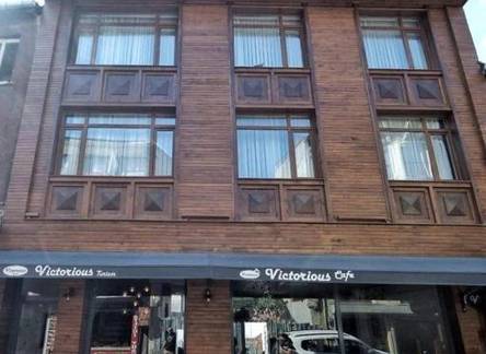 Отель Victorious Hotel