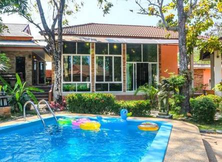 Отель Phalaburi Resort