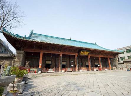 Отель Ramada Xian Bell Tower