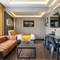 Отель 216 Silver Suite