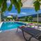 Отель Volans Suites Villas